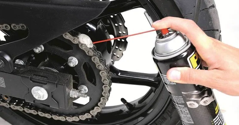 Illustration for Cara Merawat Rantai Motor Supaya Awet dan Tidak Berisik