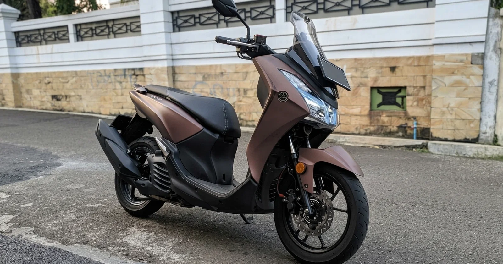Illustration for Review Lexi S, Dek Rata Yamaha Tanpa Fitur Ekstra