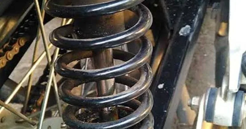 Illustration for Shockbreaker Motor Bocor Bisa Diperbaiki atau Tidak