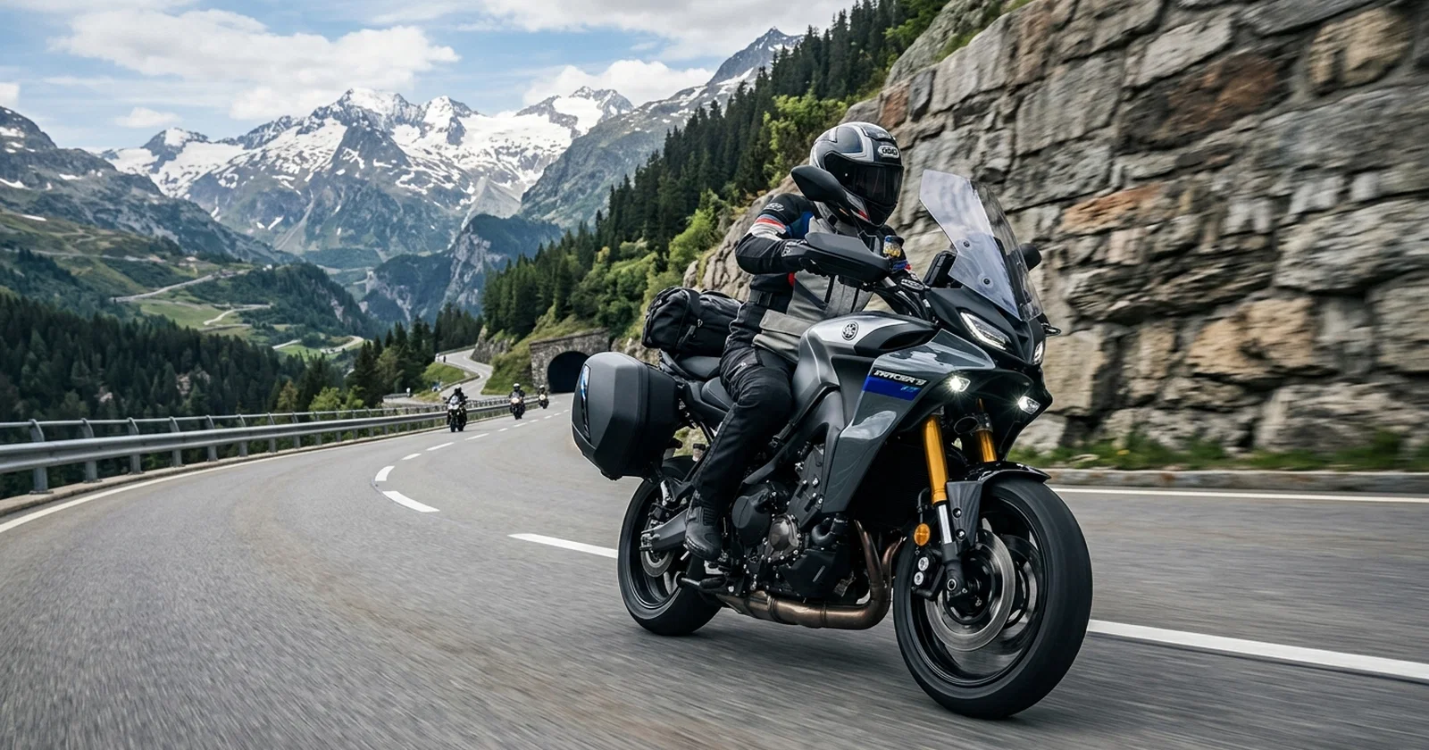 Illustration for Review Tracer 9 GT, Sport Touring Basis MT-09